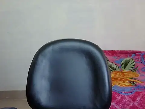 Snapshot of rekha_1508 chatting on February 2026 04:13:01 AM rekha 1508 online show from February 2026 04:13:01 AM