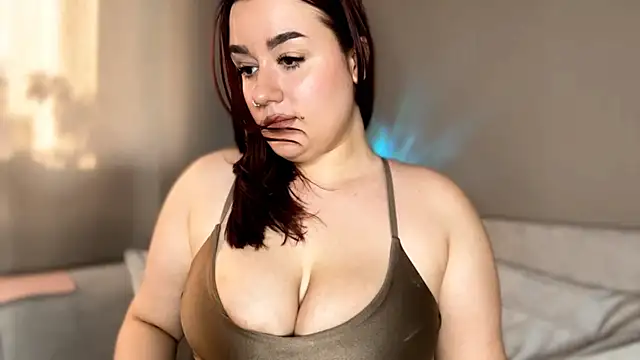 Snapshot of MissAdena chatting on June 2026 10:38:01 AM MissAdena online show from June 2026 10:38:01 AM