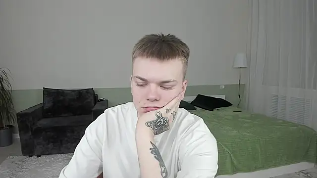 Mallfoyy online show from May 2026 10:29:01 PM