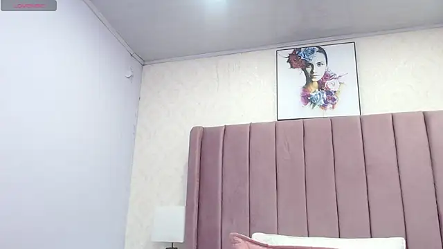 AriannaAdames online show from March 2026 01:49:01 PM