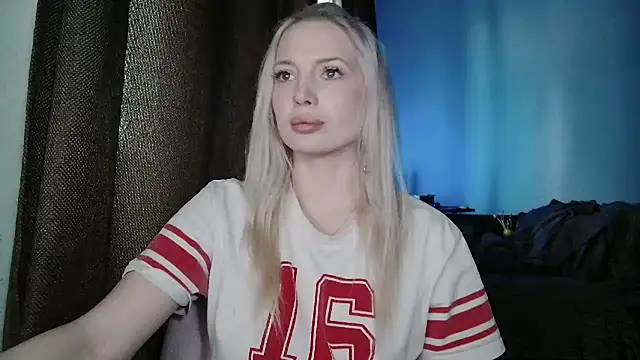 Snapshot of SpaceMarsi chatting on March 2026 02:16:02 AM SpaceMarsi online show from March 2026 02:16:02 AM