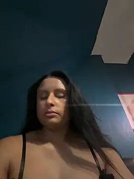 Angelaarayexx online show from January 2026 02:32:01 PM