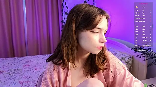 Snapshot of Evi_Brook chatting on February 2026 01:55:01 PM Evi Brook online show from February 2026 01:55:01 PM