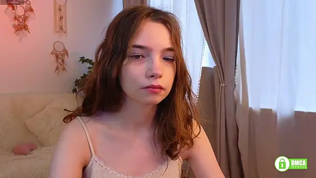 Snapshot of Evi_Brook chatting on March 2026 12:22:01 PM Evi Brook online show from March 2026 12:22:01 PM