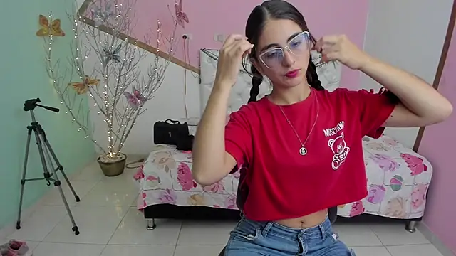 sofi san online show from November 2025 01:43:01 PM