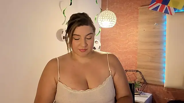 AgnesIvanova online show from June 2026 06:17:01 PM