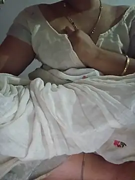 indianhotwife639 online show from June 2026 05:48:01 PM