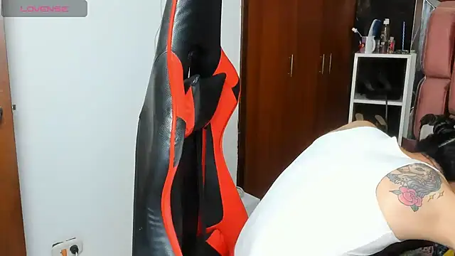 sara slut21 online show from March 2025 02:29:02 AM