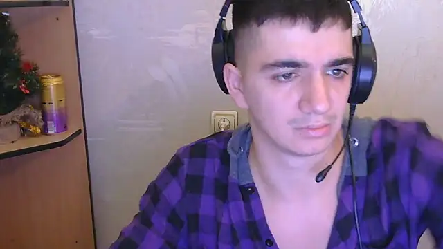 Snapshot of Victoria_ooo chatting on October 2025 05:14:01 PM Victoria ooo online show from October 2025 05:14:01 PM