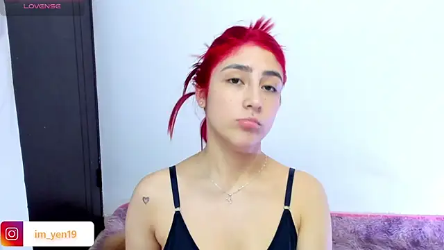 Snapshot of adahraa_younng chatting on October 2025 10:39:02 PM adahraa younng online show from October 2025 10:39:02 PM