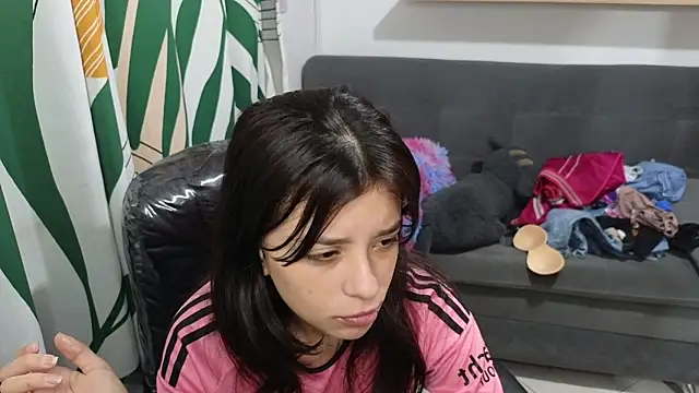 Snapshot of kathie_lozada chatting on December 2025 04:39:02 AM kathie lozada online show from December 2025 04:39:02 AM