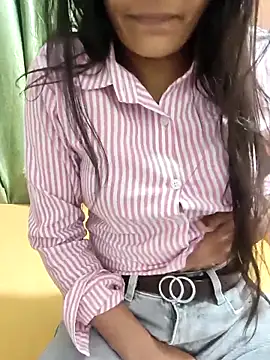 Snapshot of Shalu_G chatting on April 2026 08:08:01 AM Shalu G online show from April 2026 08:08:01 AM