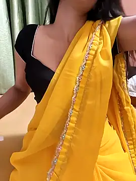 Snapshot of Shalu_G chatting on April 2026 04:06:01 AM Shalu G online show from April 2026 04:06:01 AM