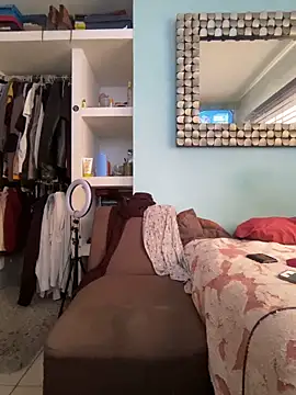 Alexitho25 online show from February 2026 09:11:01 PM