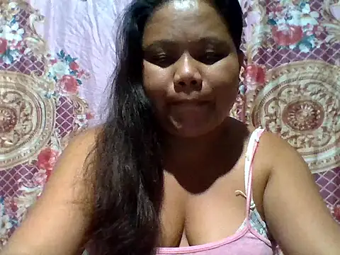 Snapshot of tender_amy chatting on December 2025 07:18:01 PM tender amy online show from December 2025 07:18:01 PM