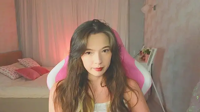 Snapshot of yuna_sunshy chatting on September 2025 11:26:02 PM yuna sunshy online show from September 2025 11:26:02 PM