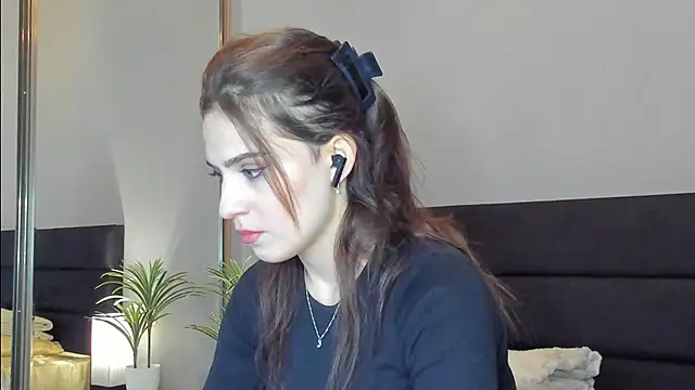 Forever Smiler online show from September 2025 09:03:02 AM