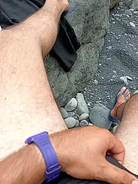 Snapshot of jr0625 chatting on September 2025 03:12:02 PM jr0625 online show from September 2025 03:12:02 PM