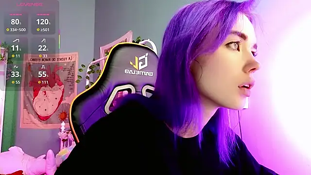 Kiara Dream online show from November 2025 08:52:02 PM