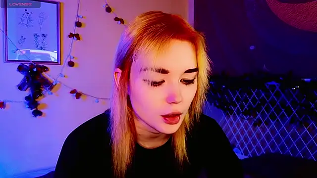 Kiara Dream online show from January 2026 09:28:01 PM