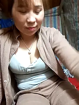 Snapshot of Mpchaola chatting on April 2026 11:05:02 AM Mpchaola online show from April 2026 11:05:02 AM