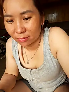 Snapshot of Mpchaola chatting on May 2026 01:33:02 AM Mpchaola online show from May 2026 01:33:02 AM