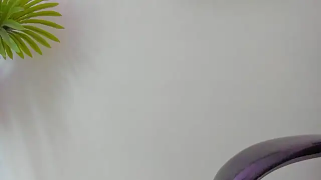 Angel superhuge online show from November 2025 07:57:02 PM