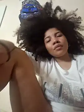 Snapshot of madelene chatting on December 2024 05:50:01 AM madelene online show from December 2024 05:50:01 AM