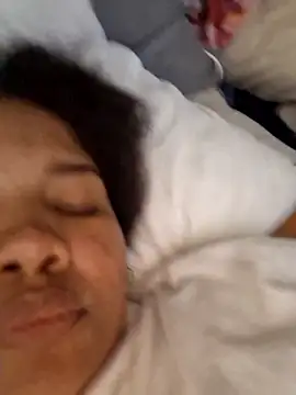 Snapshot of madelene chatting on February 2025 04:56:02 AM madelene online show from February 2025 04:56:02 AM