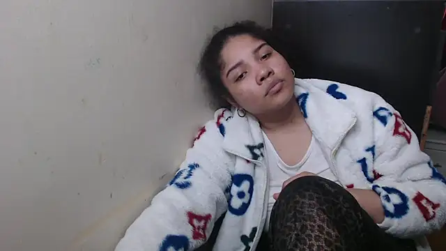 Snapshot of madelene chatting on September 2025 03:19:02 AM madelene online show from September 2025 03:19:02 AM