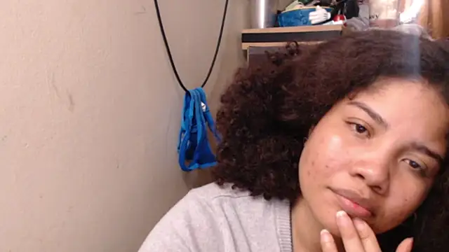 Snapshot of madelene chatting on November 2025 02:44:02 AM madelene online show from November 2025 02:44:02 AM