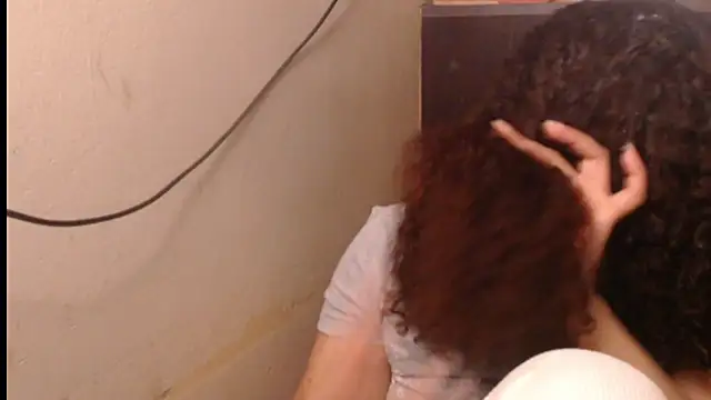 Snapshot of madelene chatting on December 2025 01:11:01 AM madelene online show from December 2025 01:11:01 AM