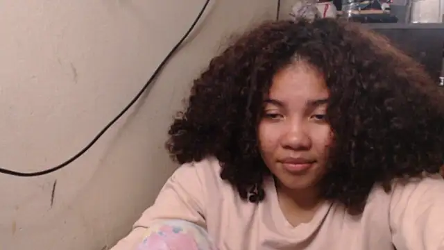 Snapshot of madelene chatting on March 2026 03:17:01 AM madelene online show from March 2026 03:17:01 AM