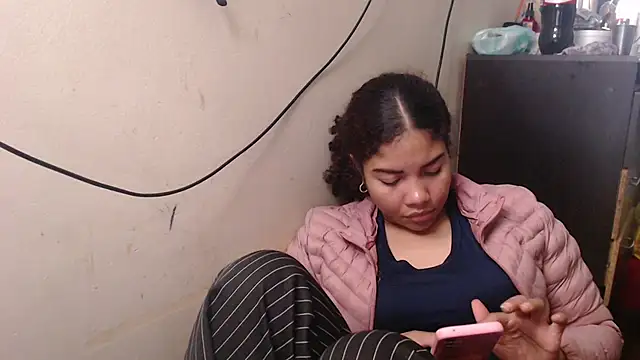 Snapshot of madelene chatting on April 2026 12:08:02 AM madelene online show from April 2026 12:08:02 AM