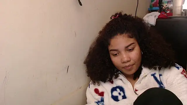 Snapshot of madelene chatting on April 2026 03:11:02 AM madelene online show from April 2026 03:11:02 AM