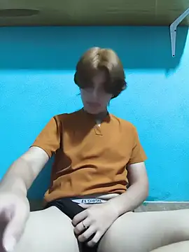 Snapshot of ethan_manovan chatting on July 2026 09:54:01 PM ethan manovan online show from July 2026 09:54:01 PM