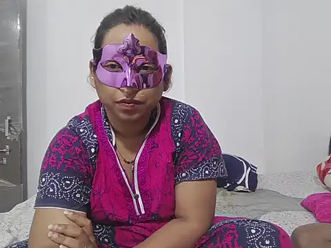 Rushali 69 online show from November 2025 03:27:01 PM