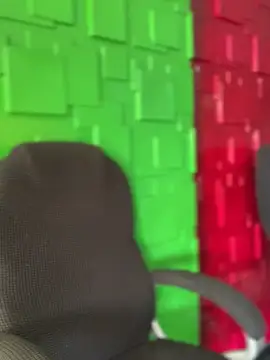 Linda LS online show from October 2025 01:34:02 PM