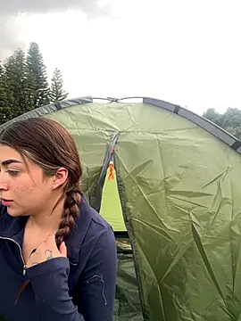 Snapshot of MiaRousexxx_ chatting on December 2025 07:41:02 PM MiaRousexxx online show from December 2025 07:41:02 PM