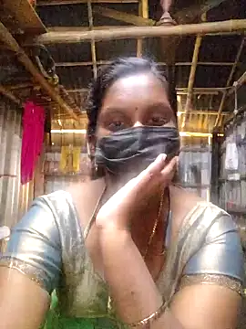 Snapshot of Tamildivya18 chatting on December 2025 04:51:01 AM Tamildivya18 online show from December 2025 04:51:01 AM