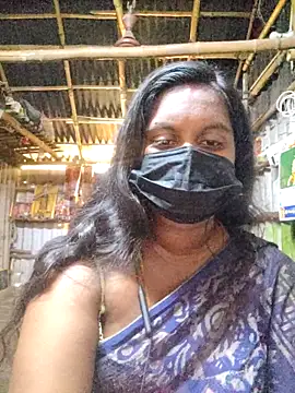 Snapshot of Tamildivya18 chatting on June 2026 06:18:01 AM Tamildivya18 online show from June 2026 06:18:01 AM