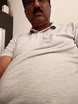 Snapshot of moonflower25 chatting on October 2025 10:56:02 AM moonflower25 online show from October 2025 10:56:02 AM