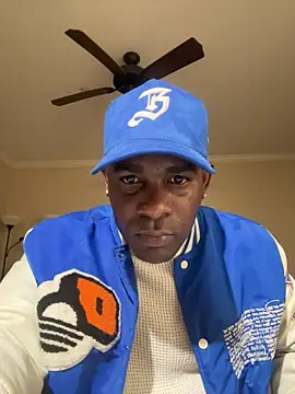 Giorge91 online show from December 2025 12:01:01 PM