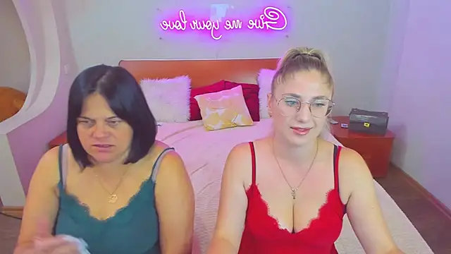 Snapshot of Your_Exstasy chatting on September 2025 07:09:02 AM Your Exstasy online show from September 2025 07:09:02 AM