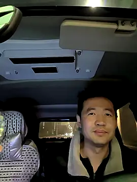 huanhuanaaaaa online show from March 2026 12:22:01 PM