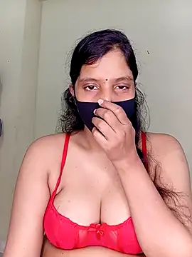 Snapshot of Rose-luckey chatting on November 2025 06:51:01 PM Rose-luckey online show from November 2025 06:51:01 PM