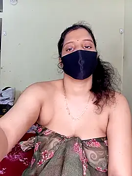 Snapshot of Rose-luckey chatting on November 2025 12:22:01 PM Rose-luckey online show from November 2025 12:22:01 PM