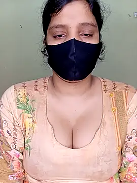 Rose-luckey online show from April 2026 08:04:02 PM