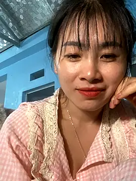 One-nice online show from November 2025 03:31:01 AM