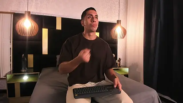 Lucio  Fox online show from May 2026 11:48:01 AM